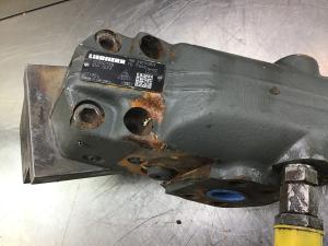 Liebherr Stick Bypass Valve